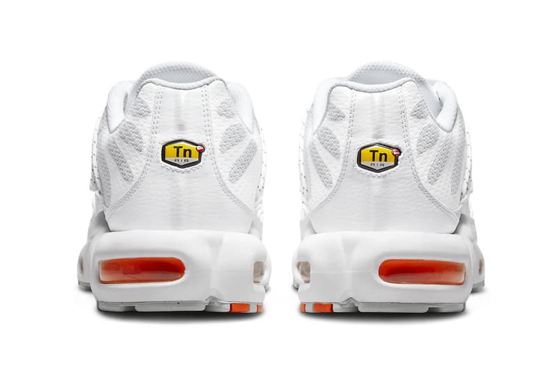 Nike Air Max Plus Adds the Toggle Lacing to Crisp, White Iteration shoe running shoes drake tour drake aubrey and the migos tour stage use shoes 