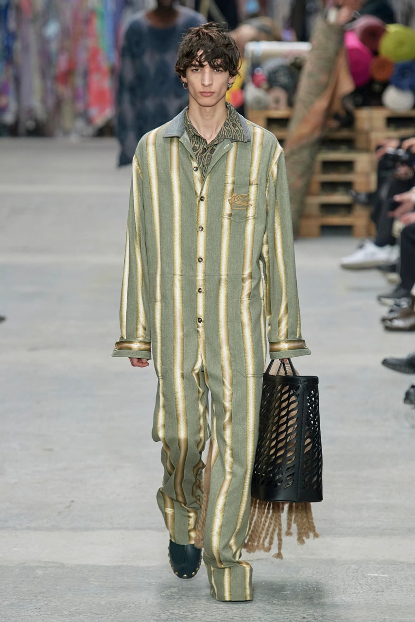 Men's Fashion Weeks Fall/Winter 2022-2023 explore the tension between  practical and ornamental 