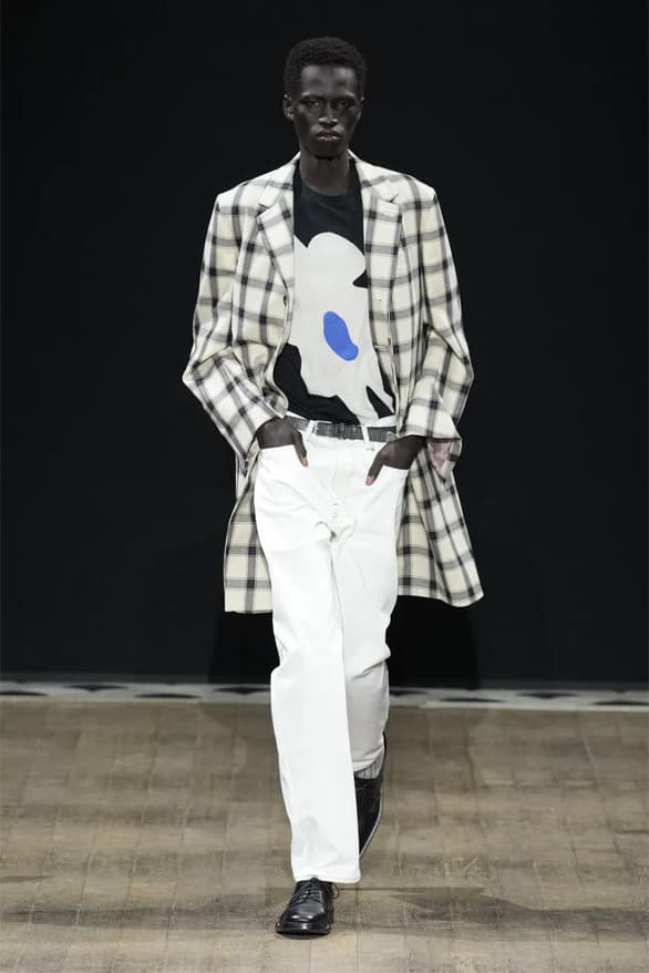 Paul Smith Fall/Winter 2023 Menswear Collection Runway Paris Fashion Week FW23 PFW 