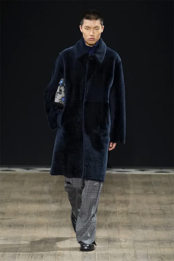 Paul Smith Fall/Winter 2023 Menswear Collection Runway Paris Fashion Week FW23 PFW 