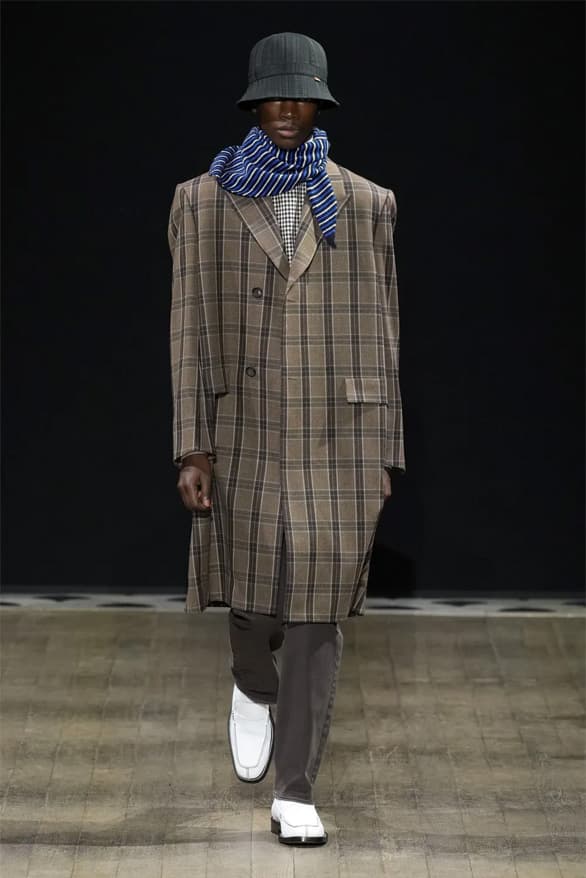 Paul Smith Fall/Winter 2023 Menswear Collection Runway Paris Fashion Week FW23 PFW 