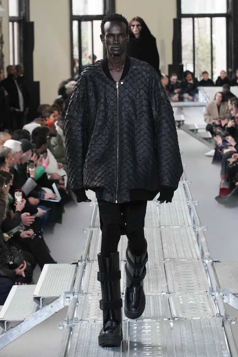 Rick Owens Fall Winter 2023 Runway Show "LUXOR" Collection Paris Fashion Week PFW FW23 Tyrone Dylan Susman Michele Lamy 