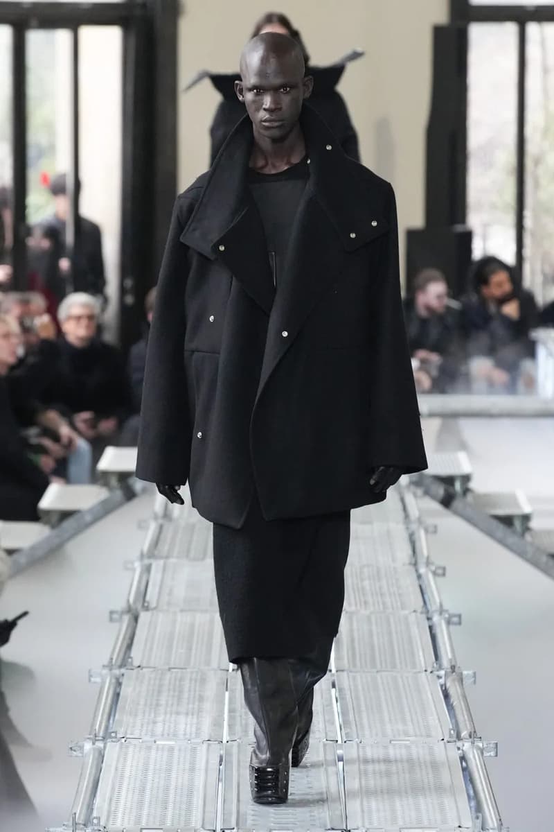 Rick Owens Fall Winter 2023 Runway Show "LUXOR" Collection Paris Fashion Week PFW FW23 Tyrone Dylan Susman Michele Lamy 