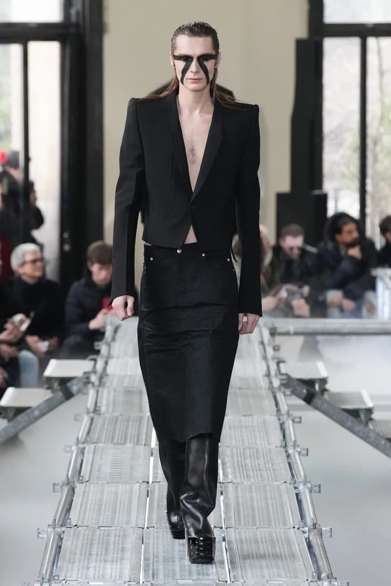 Rick Owens Fall Winter 2023 Runway Show "LUXOR" Collection Paris Fashion Week PFW FW23 Tyrone Dylan Susman Michele Lamy 