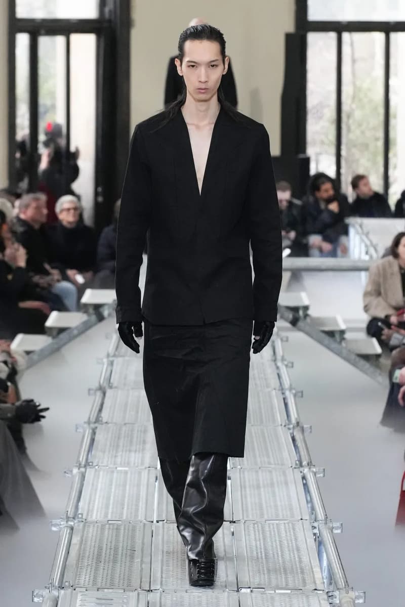 Rick Owens Fall Winter 2023 Runway Show "LUXOR" Collection Paris Fashion Week PFW FW23 Tyrone Dylan Susman Michele Lamy 