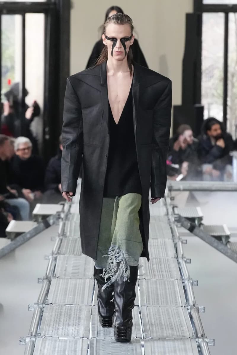 Rick Owens Fall Winter 2023 Runway Show "LUXOR" Collection Paris Fashion Week PFW FW23 Tyrone Dylan Susman Michele Lamy 