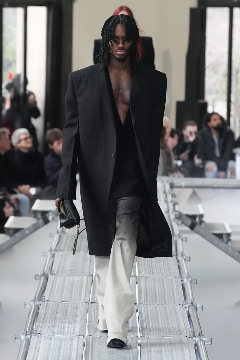 Rick Owens Fall Winter 2023 Runway Show "LUXOR" Collection Paris Fashion Week PFW FW23 Tyrone Dylan Susman Michele Lamy 