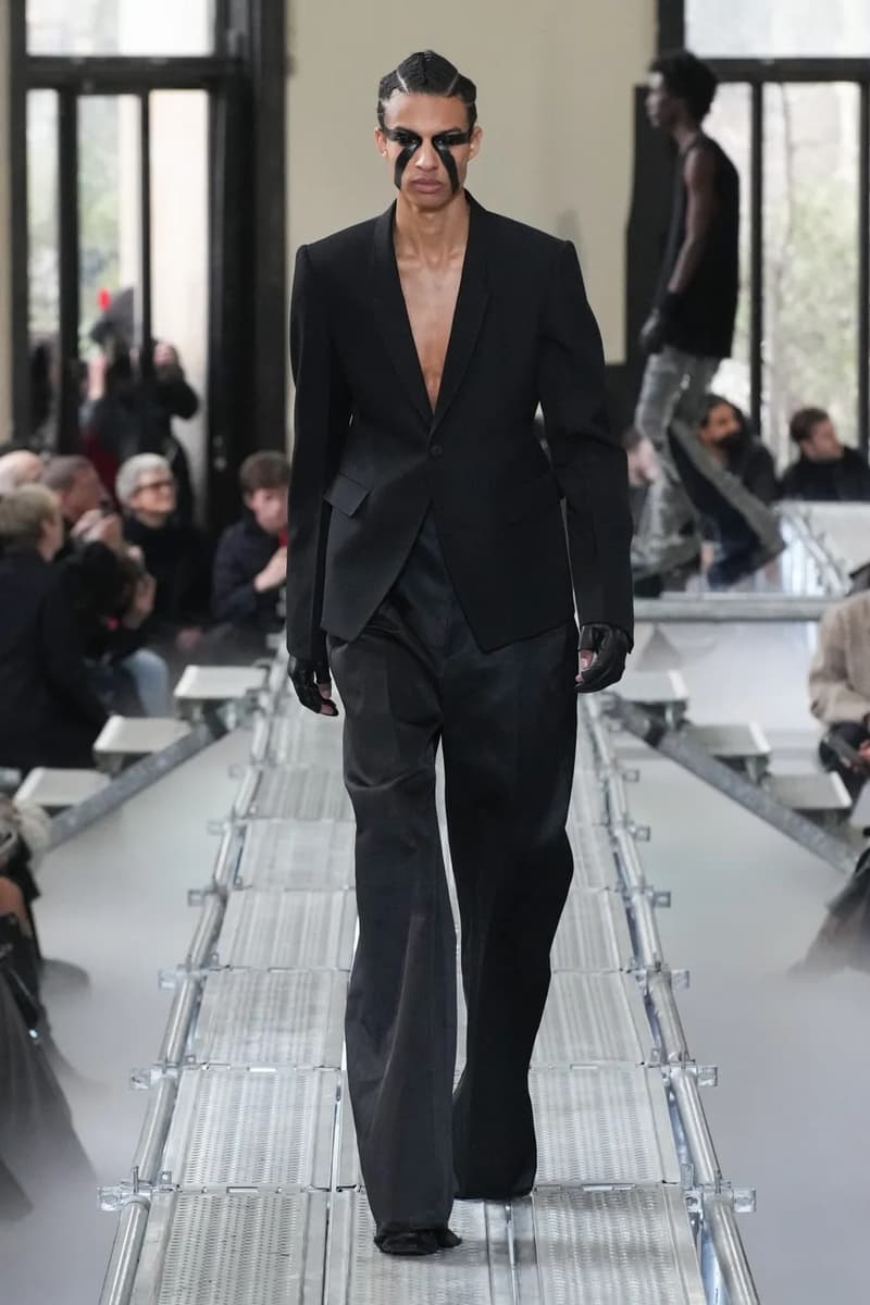 Rick Owens Fall Winter 2023 Runway Show "LUXOR" Collection Paris Fashion Week PFW FW23 Tyrone Dylan Susman Michele Lamy 