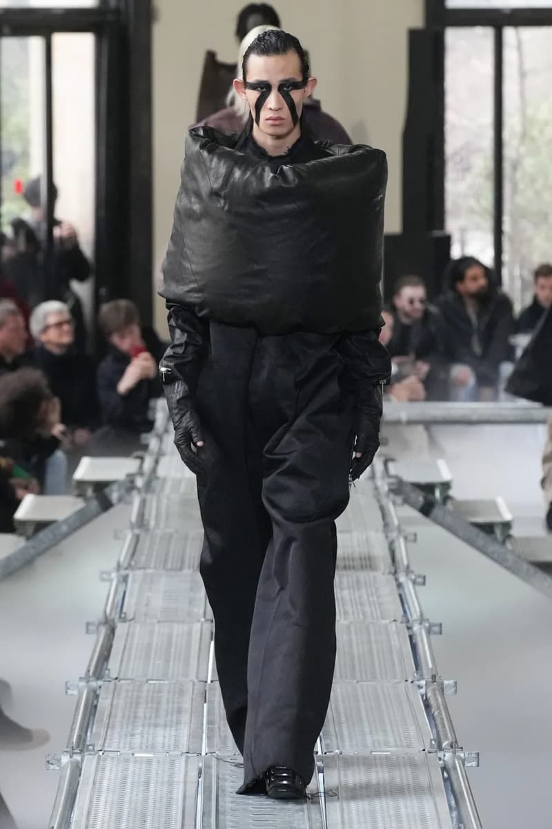 Rick Owens Fall Winter 2023 Runway Show "LUXOR" Collection Paris Fashion Week PFW FW23 Tyrone Dylan Susman Michele Lamy 