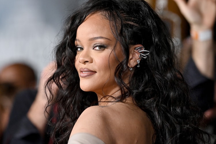 Rihanna Receives Seven New RIAA Platinum Certifications