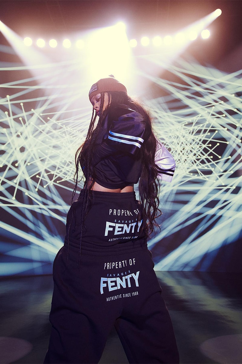 Rihanna Drops New Savage x Fenty Super Bowl Collection american footbal fenty rihanna sweater nfl singer asap rocky glendal arizona state form stadium apple music halftime show