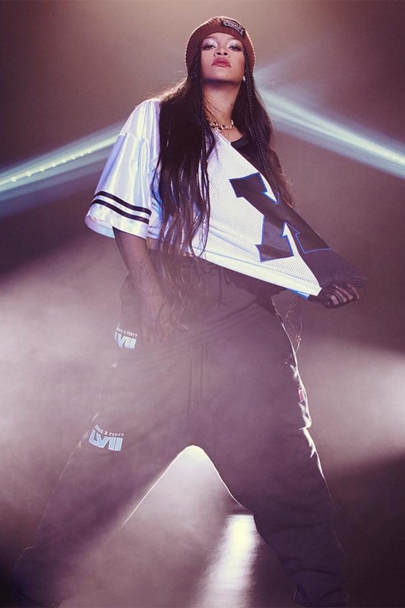 Rihanna Drops New Savage x Fenty Super Bowl Collection american footbal fenty rihanna sweater nfl singer asap rocky glendal arizona state form stadium apple music halftime show