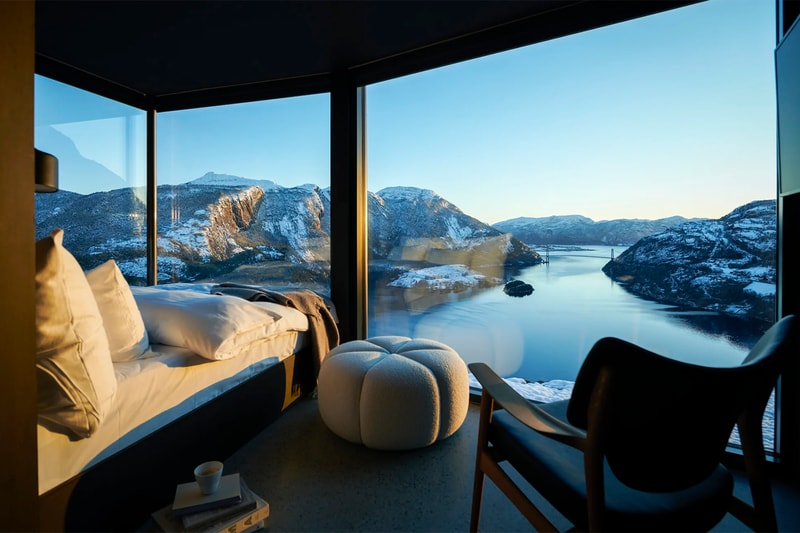 Snøhetta Creates Nest of Cabins on Edge of Norwegian Fjord