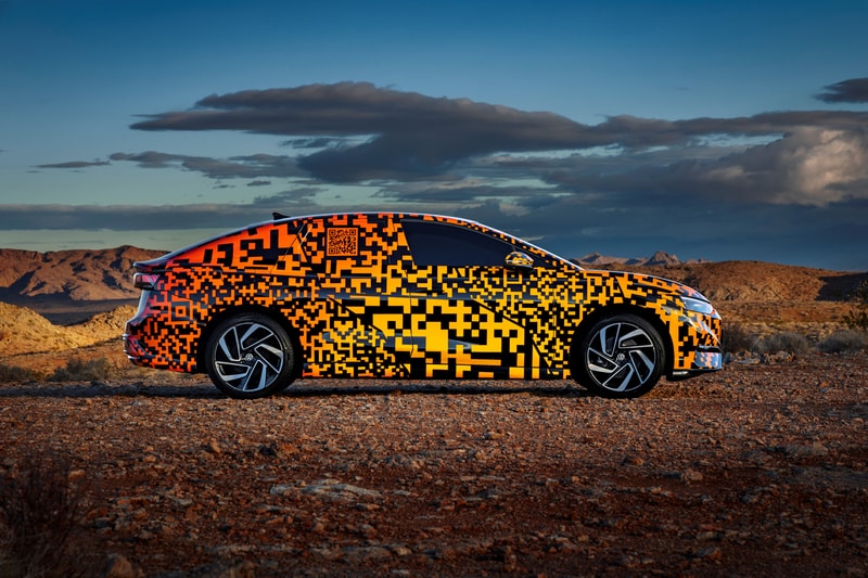 Volkswagen ID.7 Electric Sedan Digital Camouflage Reveal Info vw id.aero CES consumer electronics show modular electric drive matrix smart camouflage long-range electric vehicle