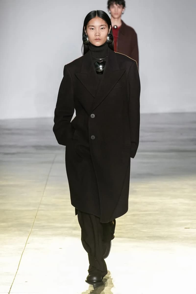 WOOYOUNGMI Fall/Winter 2023 Paris Fashion Week FW23 PFW Mens Runway Show Collection Tailoring Techwear