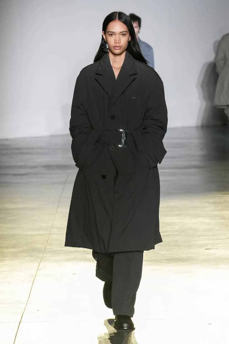 WOOYOUNGMI Fall/Winter 2023 Paris Fashion Week FW23 PFW Mens Runway Show Collection Tailoring Techwear