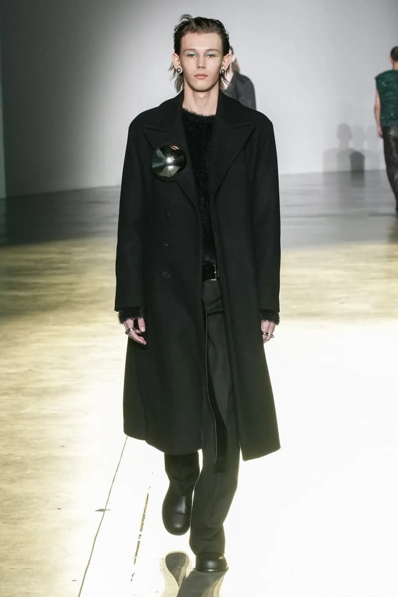 WOOYOUNGMI Fall/Winter 2023 Paris Fashion Week FW23 PFW Mens Runway Show Collection Tailoring Techwear