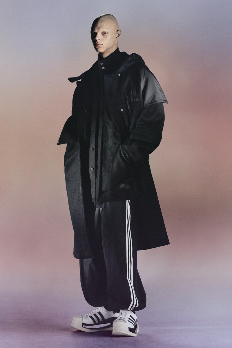 Y-3 Yohji Yamamoto Fall Winter 2023 Paris Fashion Week Fashion Style Contemporary Technical Sports Superstar Footwear Trainers 