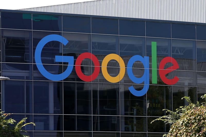 Google Unveiled the AI Chatbot “Bard” and NASA Awarded Blue Origin With a New Contract in This Week’s Tech Roundup