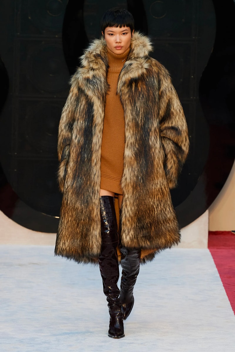Bally Fall Winter 2023 Ready-to-Wear Milan Fashion Week Collection Runway Persistence of Time