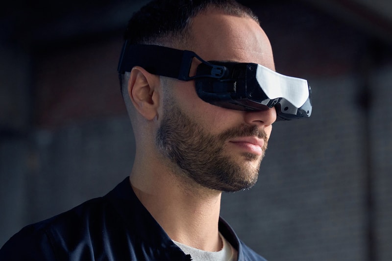 Bigscreen Debut VR Headset Worlds Smallest virtual reality headset microoled steamvr 999 usd q3 2023 release info date price