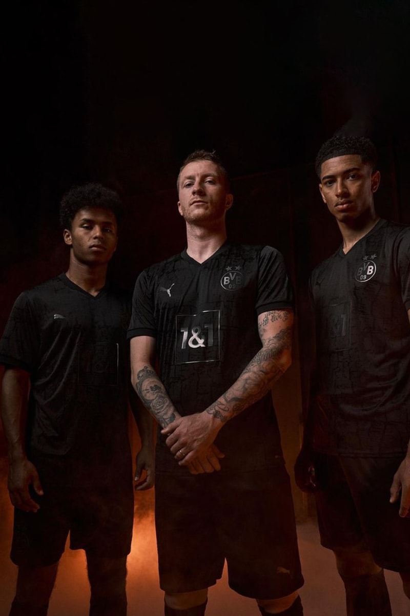 Borussia Dortmund PUMA Football Soccer Jude Bellingham Blackout Sports Football Champions League Marco Reus Germany 