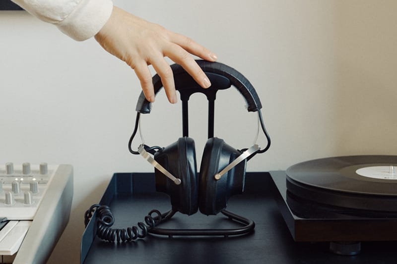 Craighill's New Headphone Stand Is A "Safe Sound Home"