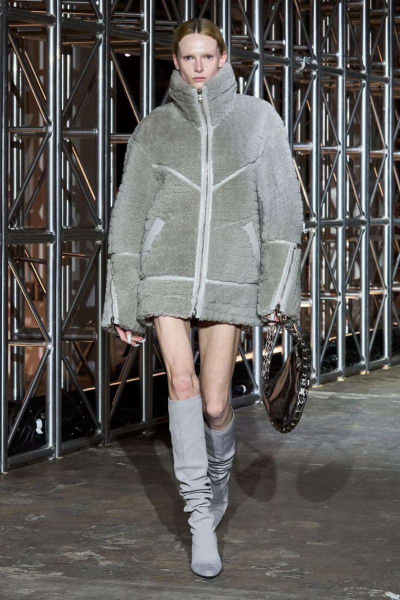 Dion Lee FW23 Sheds a Second Skin New York Fashion Week Collection Runway