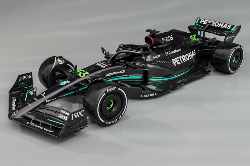 3 Ways the Mercedes-AMG Petronas F1 Team Uses Data to Navigate a Changing  Race Industry