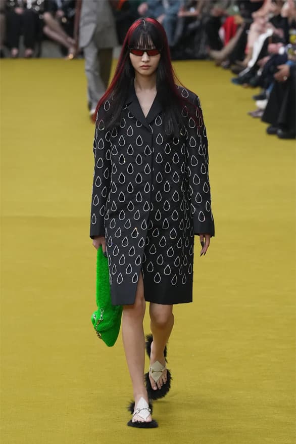 Gucci Fall Winter 2023 Milan Fashion Week mfw fw23 collection runway show womenswear menswear sustainable