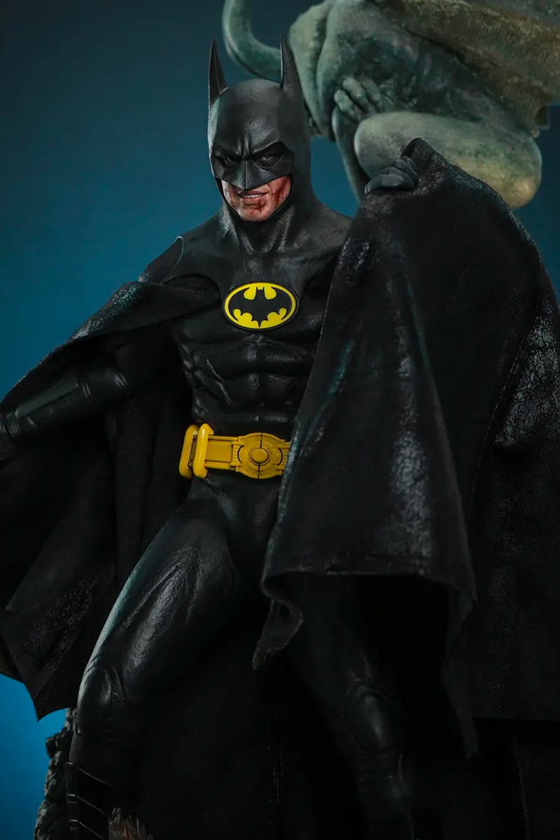 Hot Toys 1989 Tim Burton Batman Batmobile 1:6th Scale Collectible Figure Release Info Date Buy Price Michael Keaton DC Comics