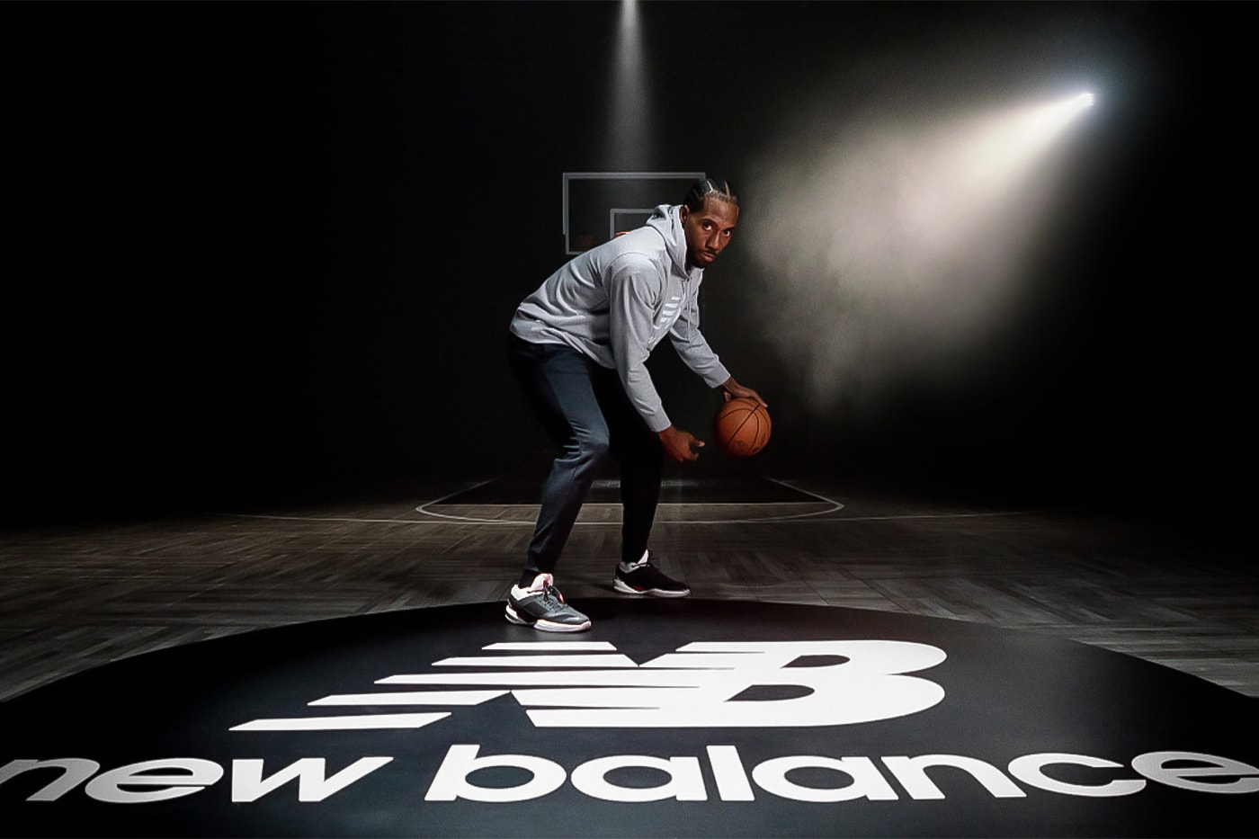 Kawhi Leonard New Ballance Basketball shoe - Energy Red