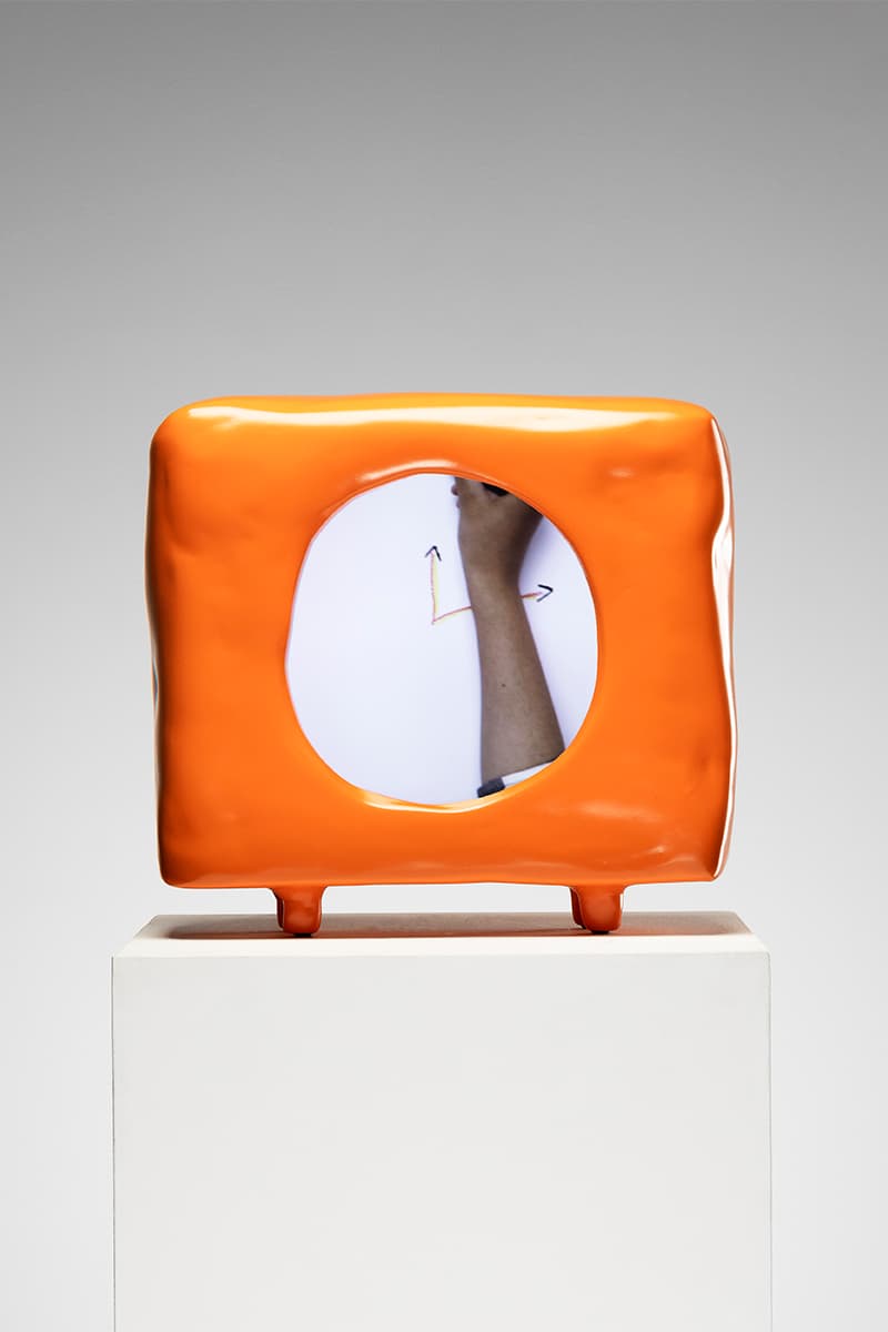 Maarten Baas Debuts Cartoonish Clay Clocks