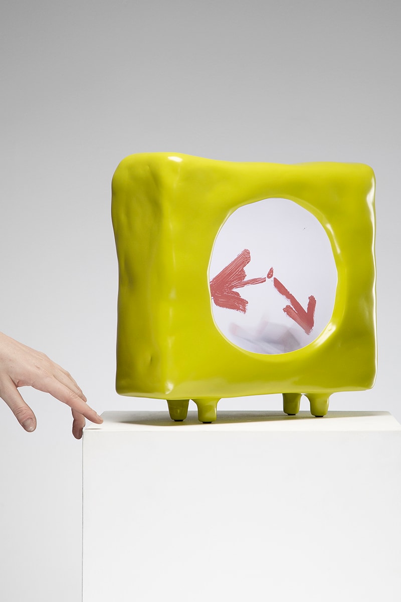 Maarten Baas Debuts Cartoonish Clay Clocks
