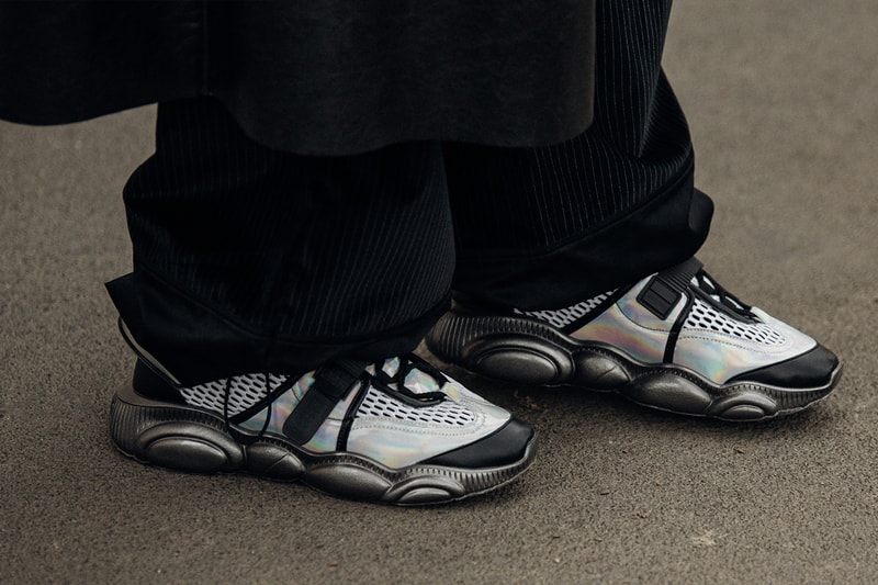 Silver Nike Iron On Patch, Men's Fashion, Footwear, Sneakers on