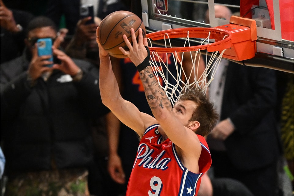 Here's Every Dunk From the NBA All-Star Slam Dunk Contest