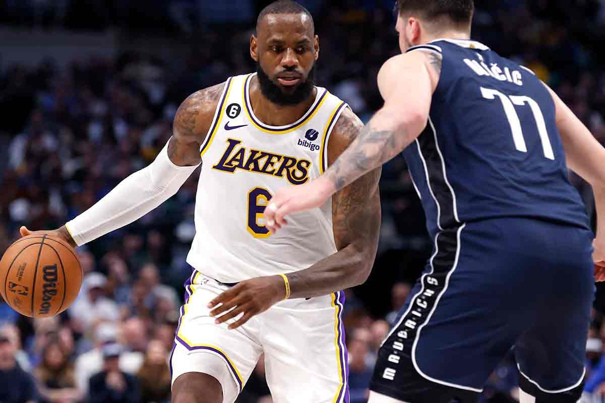Lakers Expect LeBron James To Be Out Multiple Weeks Due to Injury luka doncic dallas mavericks los angeles ankle basketball nba