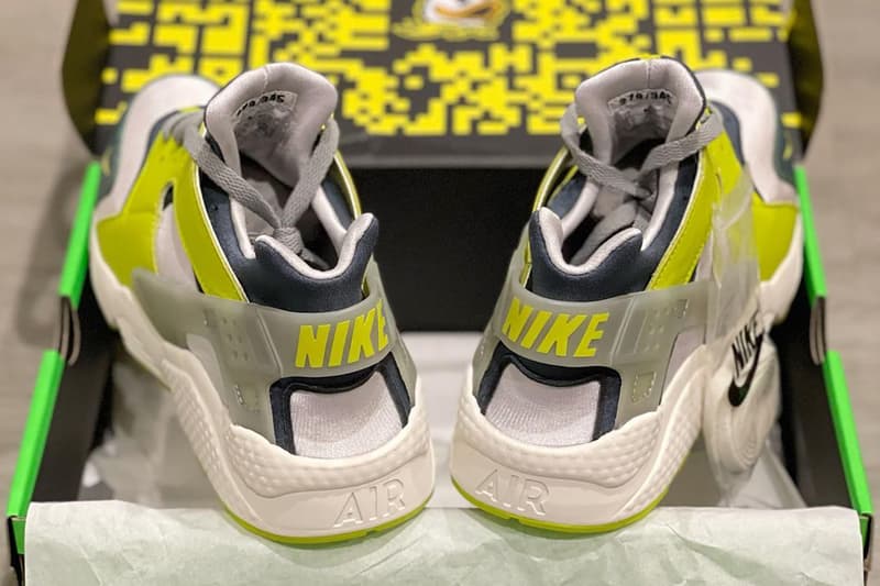 nike air huarache oregon ducks FN1485 001 release date info store list buying guide photos price 