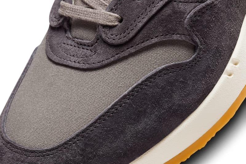 nike air max 1 grey gum sole