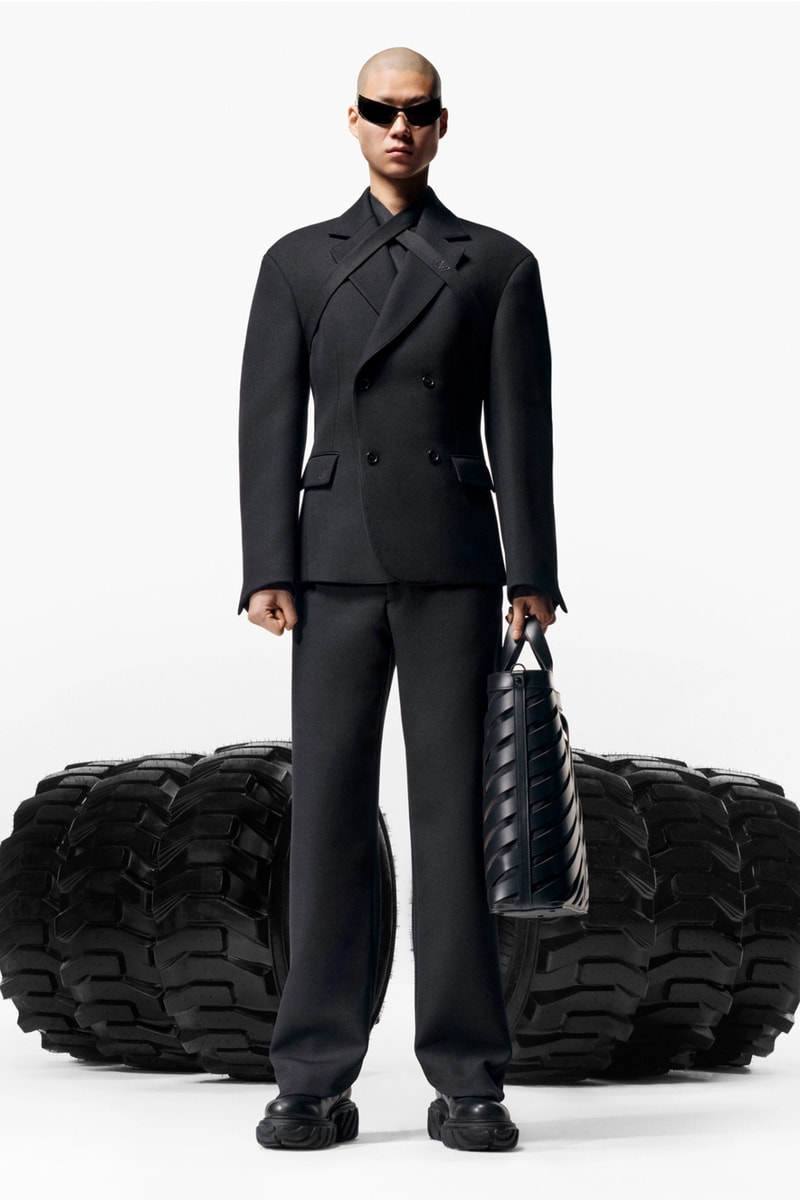Off-White™ Pre-Fall 2023 is Sleek and Refined ib kamara milan fashion week menswear suits black lunar shipping monochrome wardrobe virgil abloh legacy tailoring
