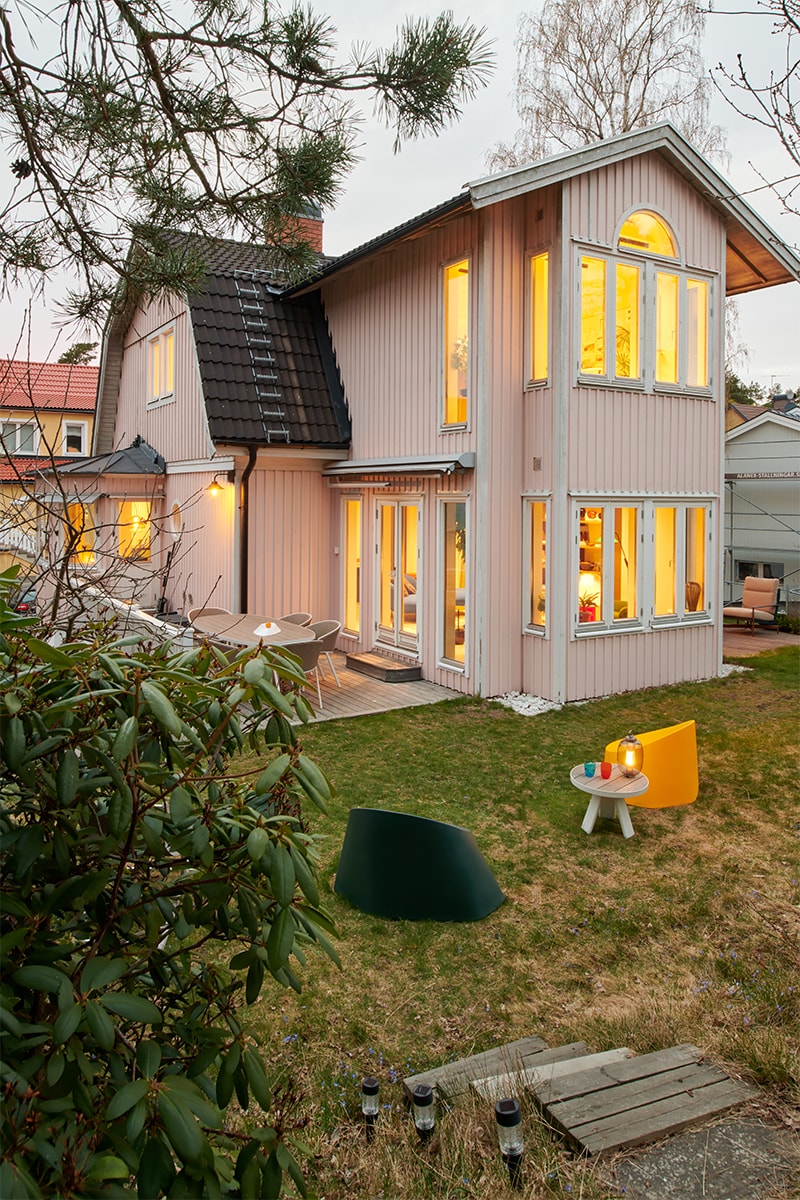 Nichetto Studio Moves Into Pink Villa on Outskirts of Stockholm