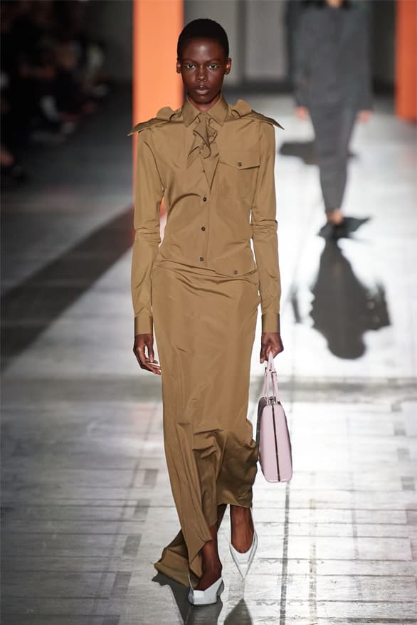 Prada Fall Winter 2023 Milan Fashion Week mfw Raf Simons miucci Prada menswear womenswear fashion orchestra Gigi Hadid Kendall Jenner 