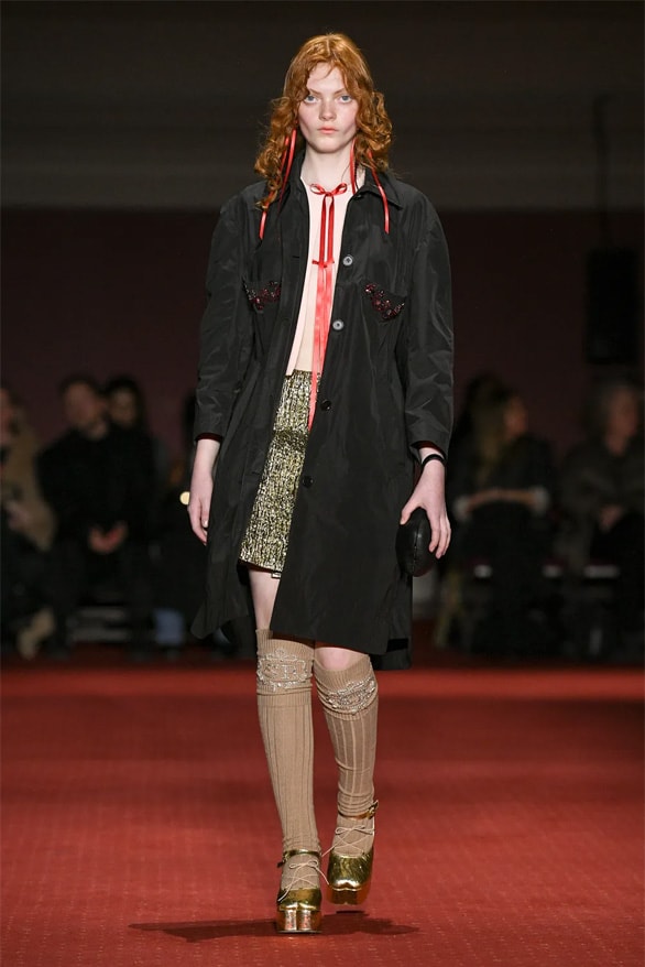 Simone Rocha Fall Winter 2023 London Fashion Week lfw fw23 womenswear menswear runway show