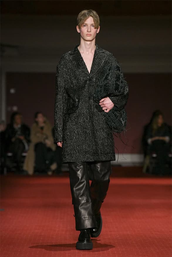Simone Rocha Fall Winter 2023 London Fashion Week lfw fw23 womenswear menswear runway show