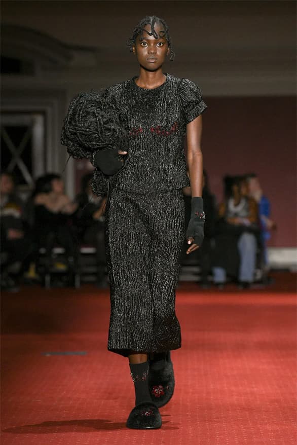 Simone Rocha Fall Winter 2023 London Fashion Week lfw fw23 womenswear menswear runway show