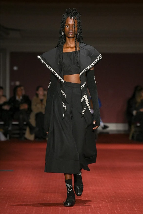 Simone Rocha Fall Winter 2023 London Fashion Week lfw fw23 womenswear menswear runway show