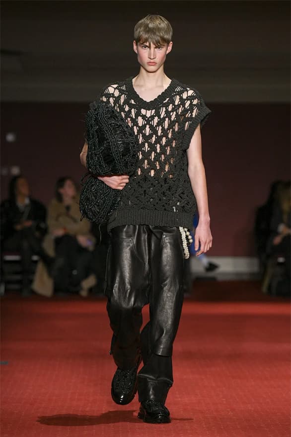 Simone Rocha Fall Winter 2023 London Fashion Week lfw fw23 womenswear menswear runway show