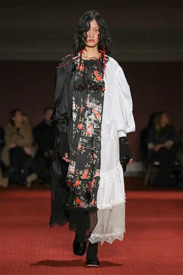 Simone Rocha Fall Winter 2023 London Fashion Week lfw fw23 womenswear menswear runway show