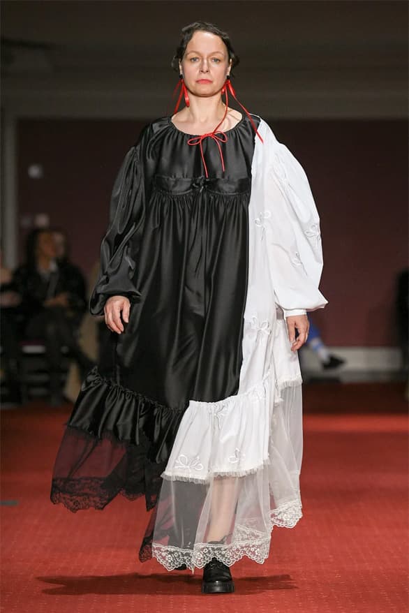 Simone Rocha Fall Winter 2023 London Fashion Week lfw fw23 womenswear menswear runway show