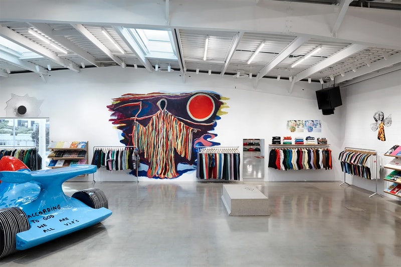 Louis Vuitton x Supreme Pop-Up Opens in Downtown Los Angeles – The